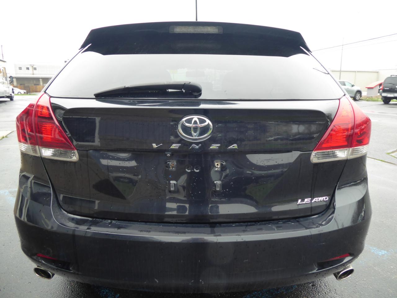 Toyota Venza LE V6 AWD 2014