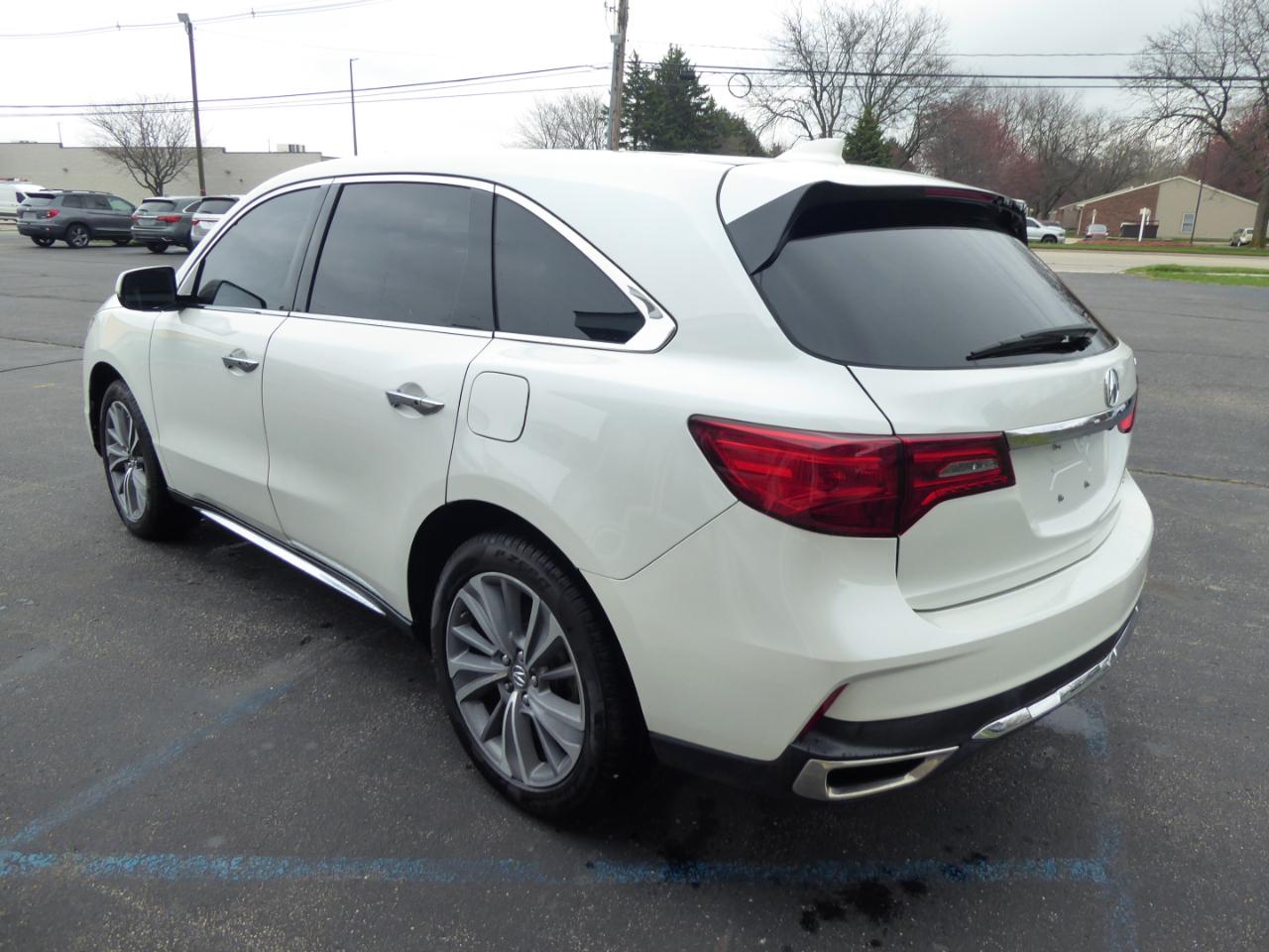 Acura MDX SH-AWD 9-Spd AT w/Tech Package 2018