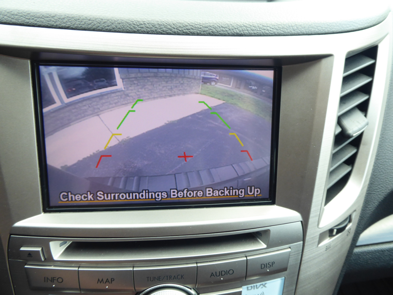 2014 Subaru Outback 2.5i Limited photo 17