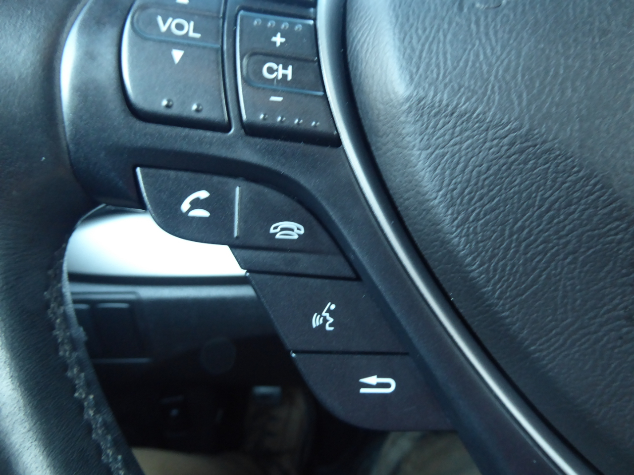 Acura RDX 6-Spd AT AWD w/ Technology Package 2015 Acura RDX 6-Spd AT AWD w/ Technology Package 2015