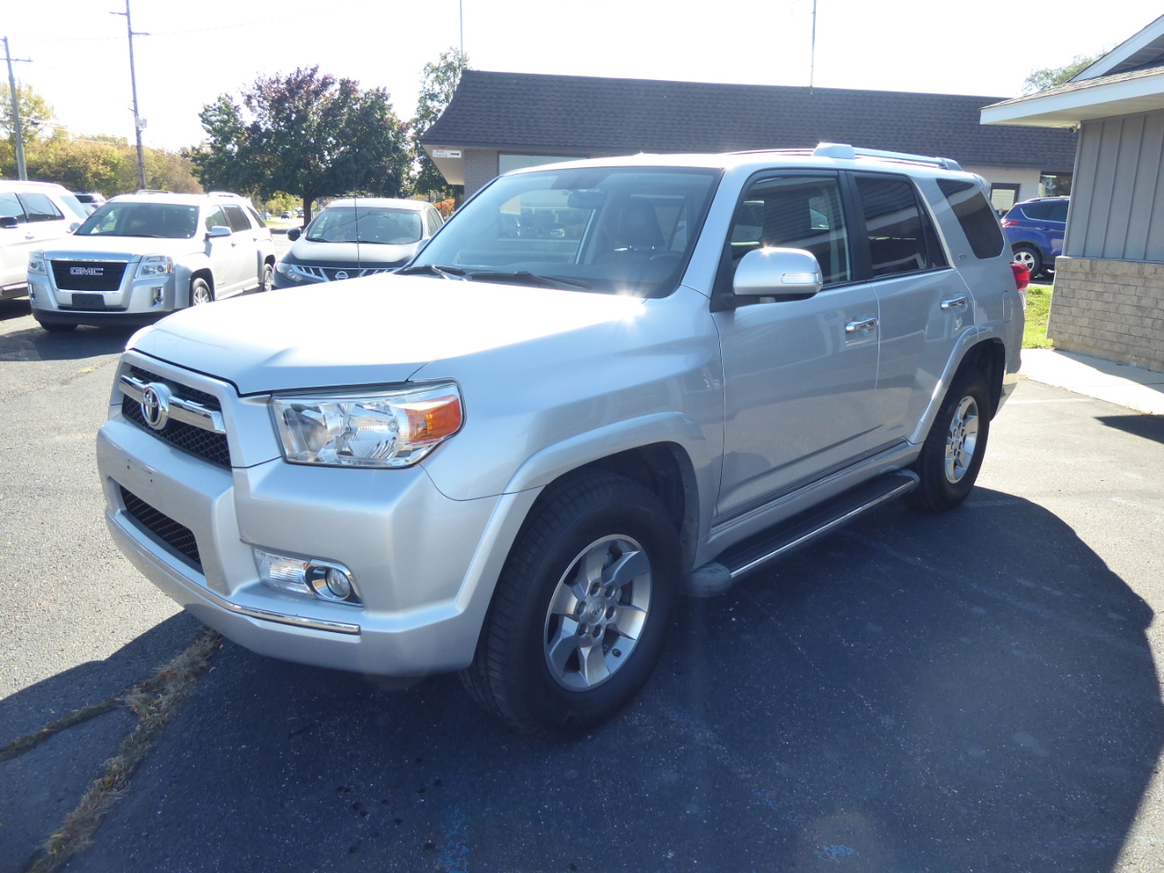 Toyota 4Runner SR5 4WD 2011 Toyota 4Runner SR5 4WD 2011