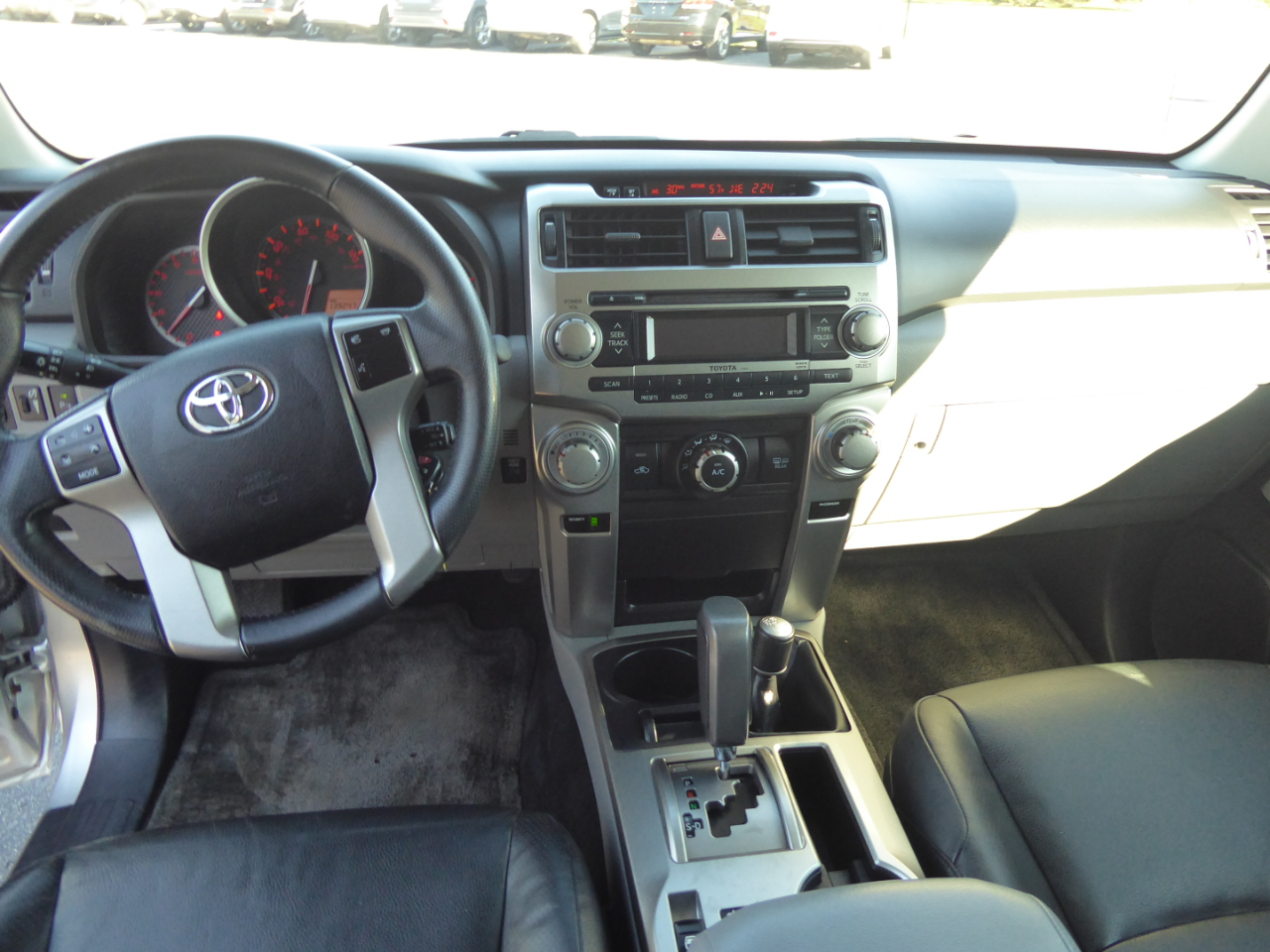 Toyota 4Runner SR5 4WD 2011 Toyota 4Runner SR5 4WD 2011