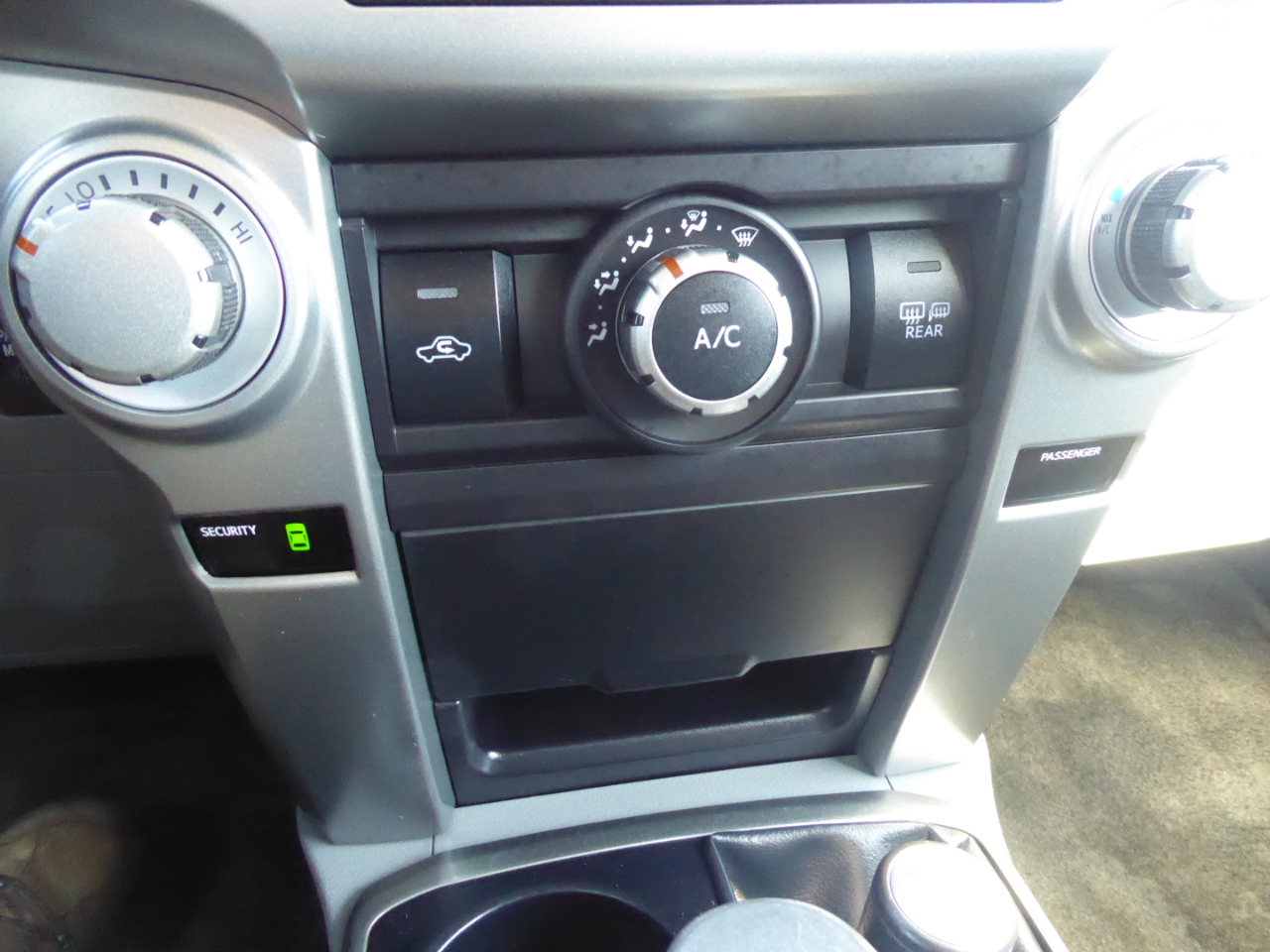 Toyota 4Runner SR5 4WD 2011 Toyota 4Runner SR5 4WD 2011