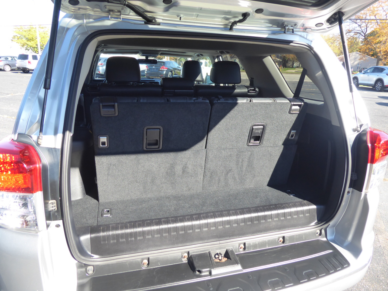 Toyota 4Runner SR5 4WD 2011 Toyota 4Runner SR5 4WD 2011