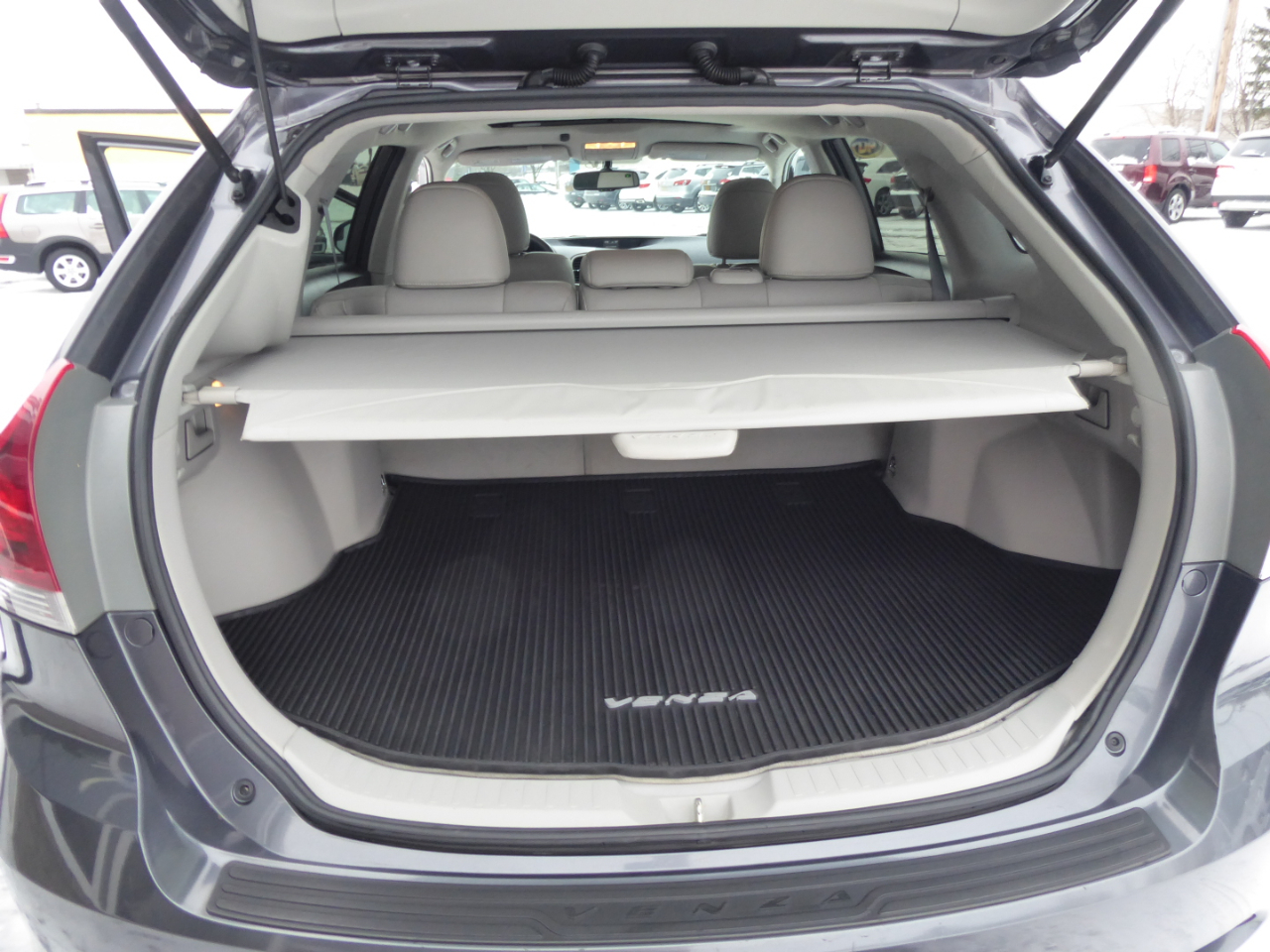 Toyota Venza XLE V6 AWD 2015