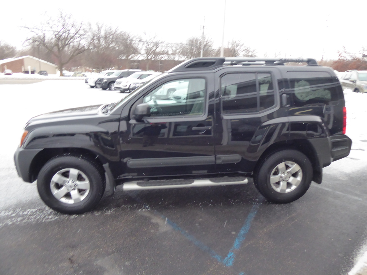 Nissan Xterra S 4WD 2012