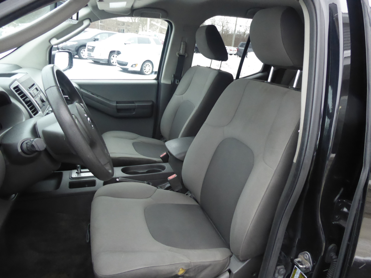 Nissan Xterra S 4WD 2012