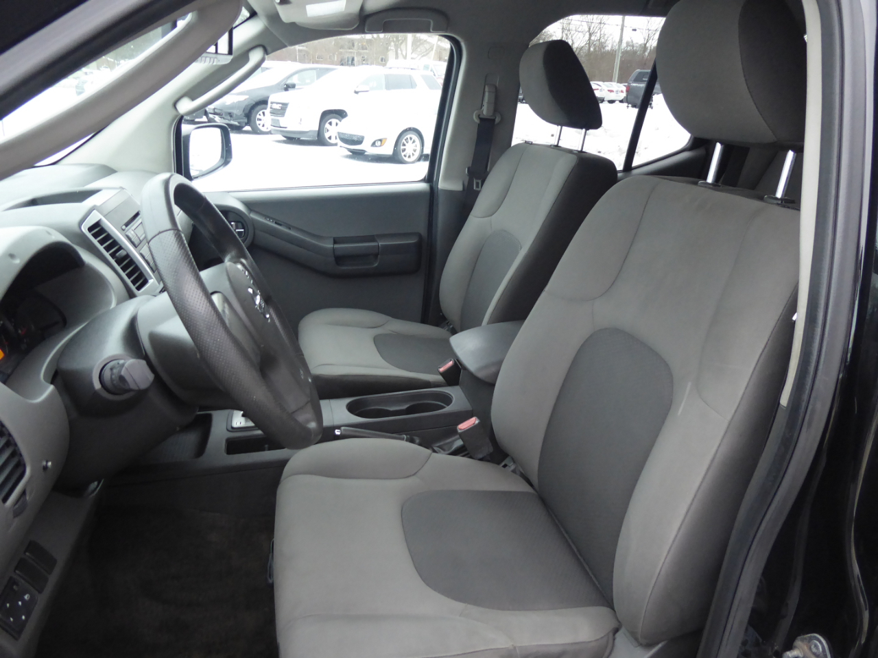 Nissan Xterra S 4WD 2012