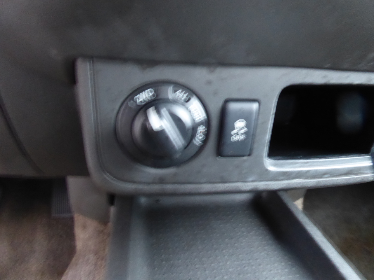 Nissan Xterra S 4WD 2012