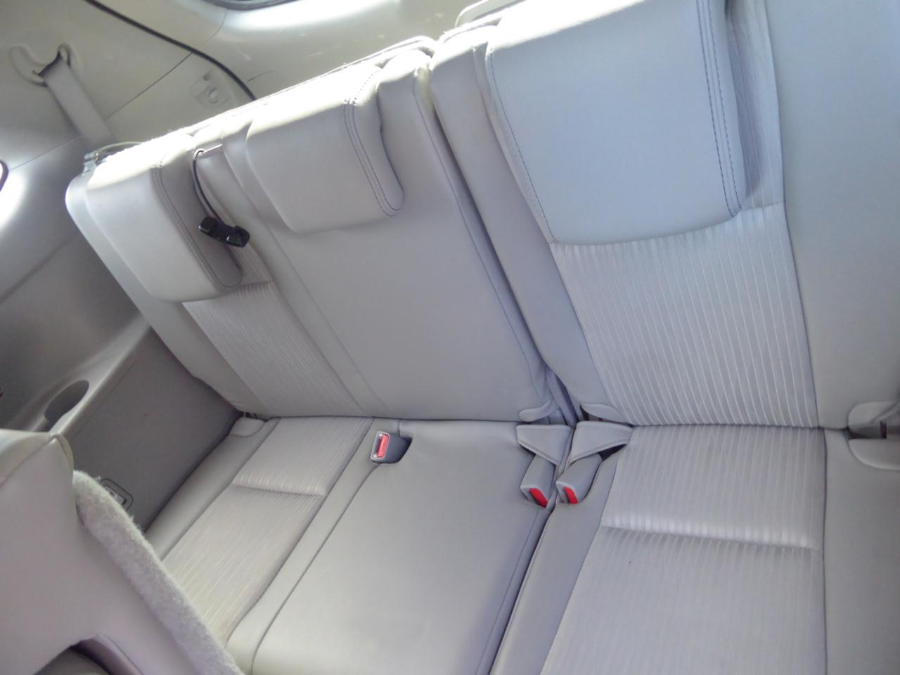 Toyota Highlander LE AWD V6 2015