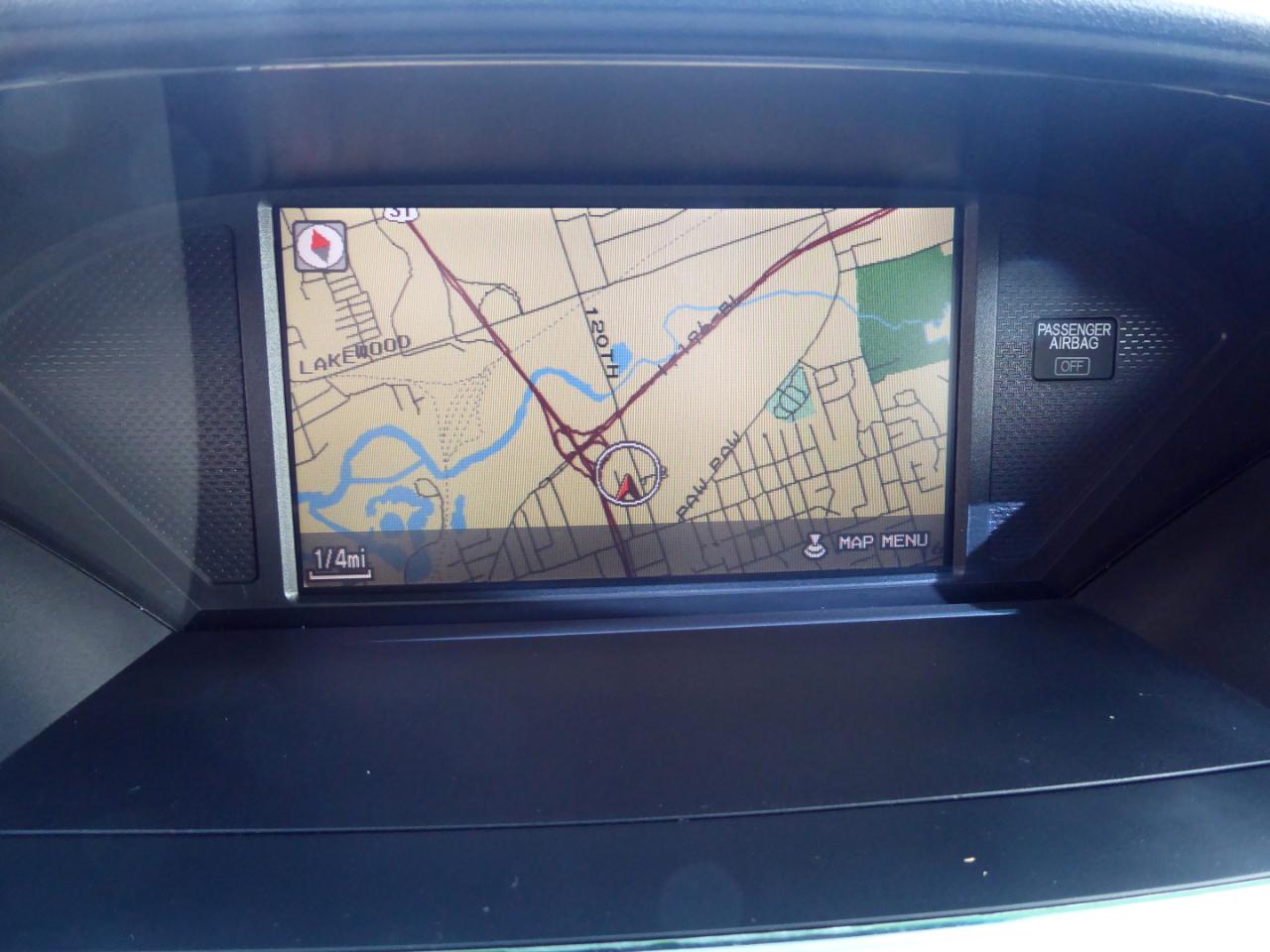 Honda Pilot Touring 4WD 5-Spd AT with DVD 2011