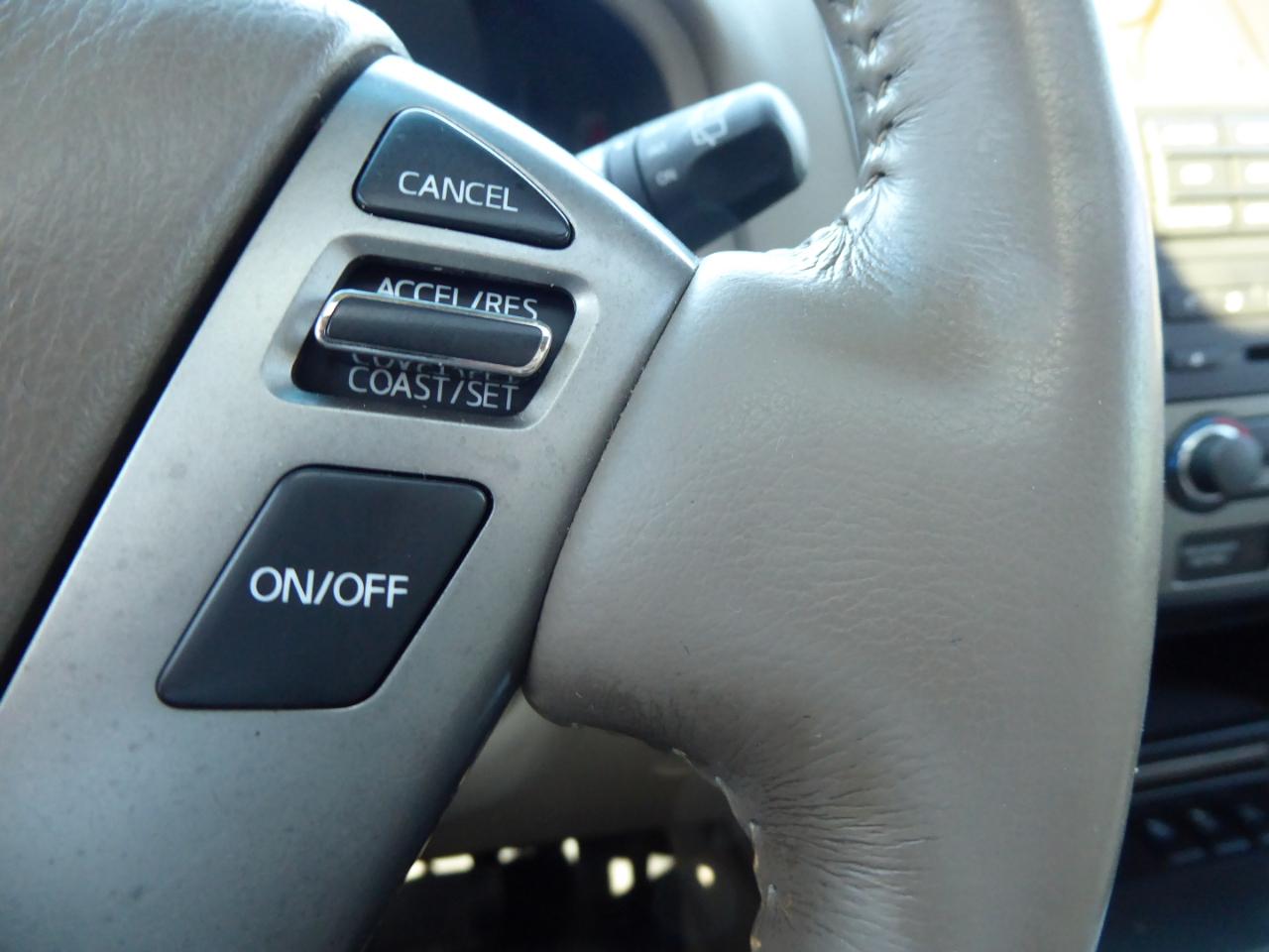 Nissan Armada Platinum 4WD 2015