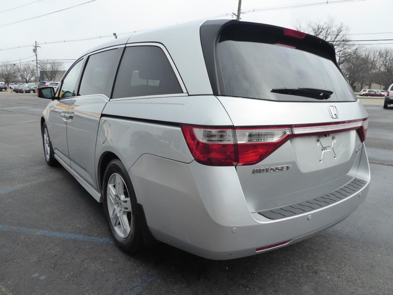Honda Odyssey Touring 2013