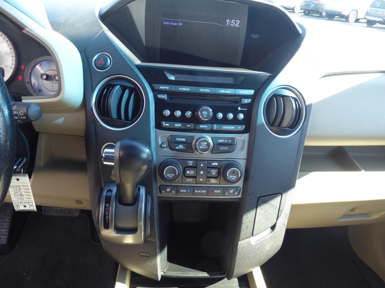 Honda Pilot EX-L 4WD 5-Spd AT 2012