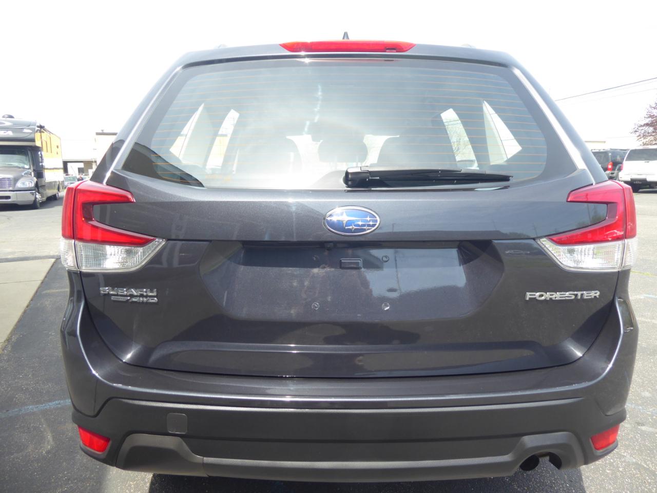 Subaru Forester Base 2019