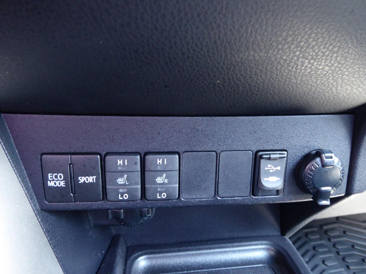 Toyota RAV4 Limited AWD 2014