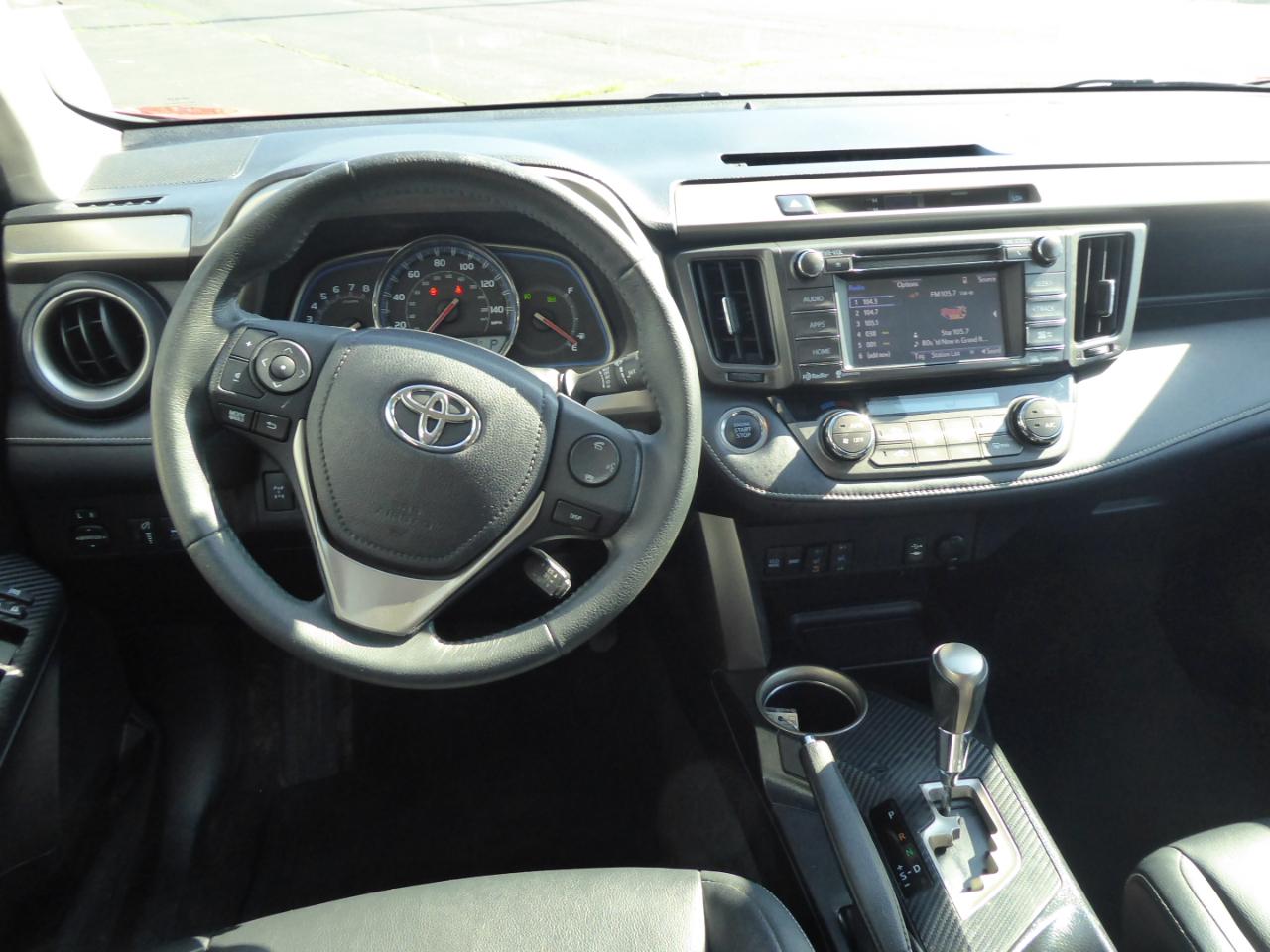 Toyota RAV4 Limited AWD 2015
