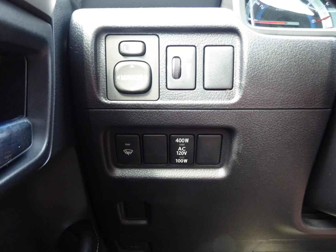 Toyota 4Runner SR5 4WD 2015