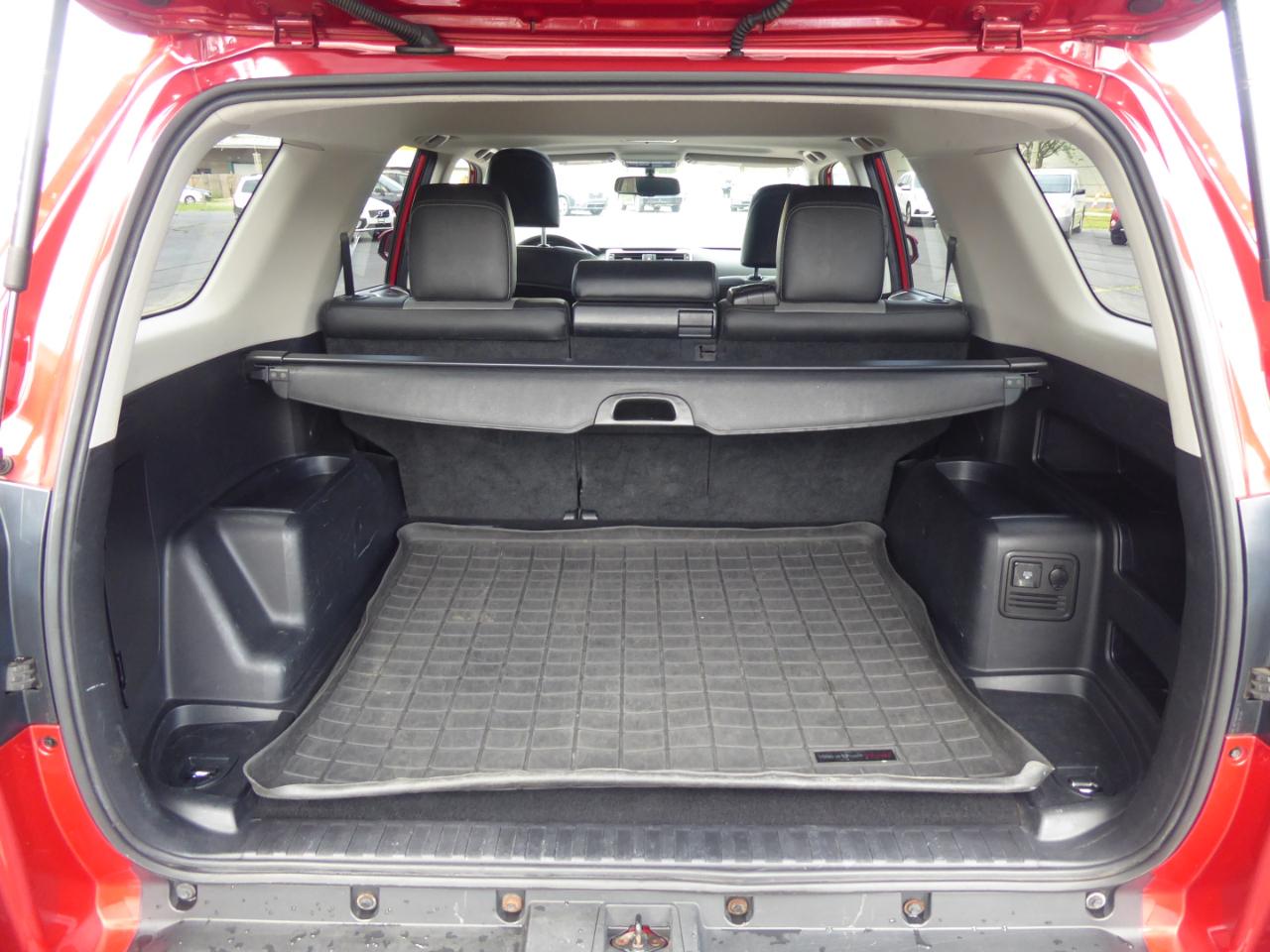 Toyota 4Runner SR5 4WD 2015