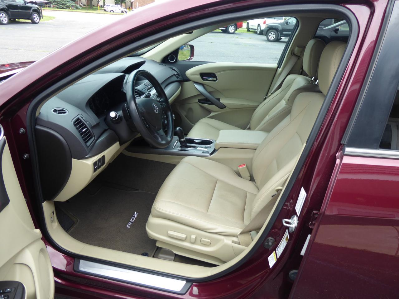 Acura RDX 6-Spd AT AWD w/ Technology Package 2015