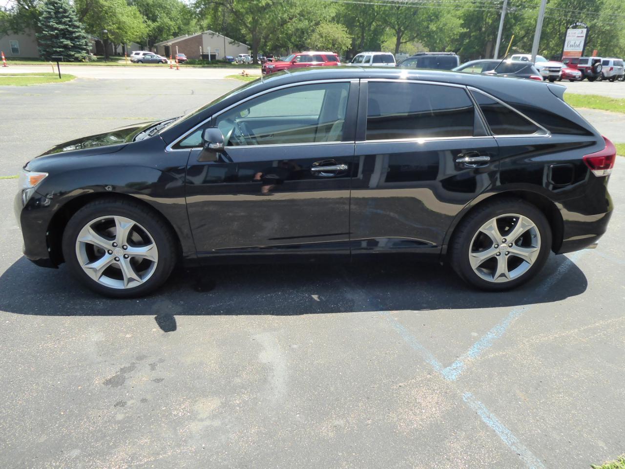 Toyota Venza XLE V6 AWD 2014