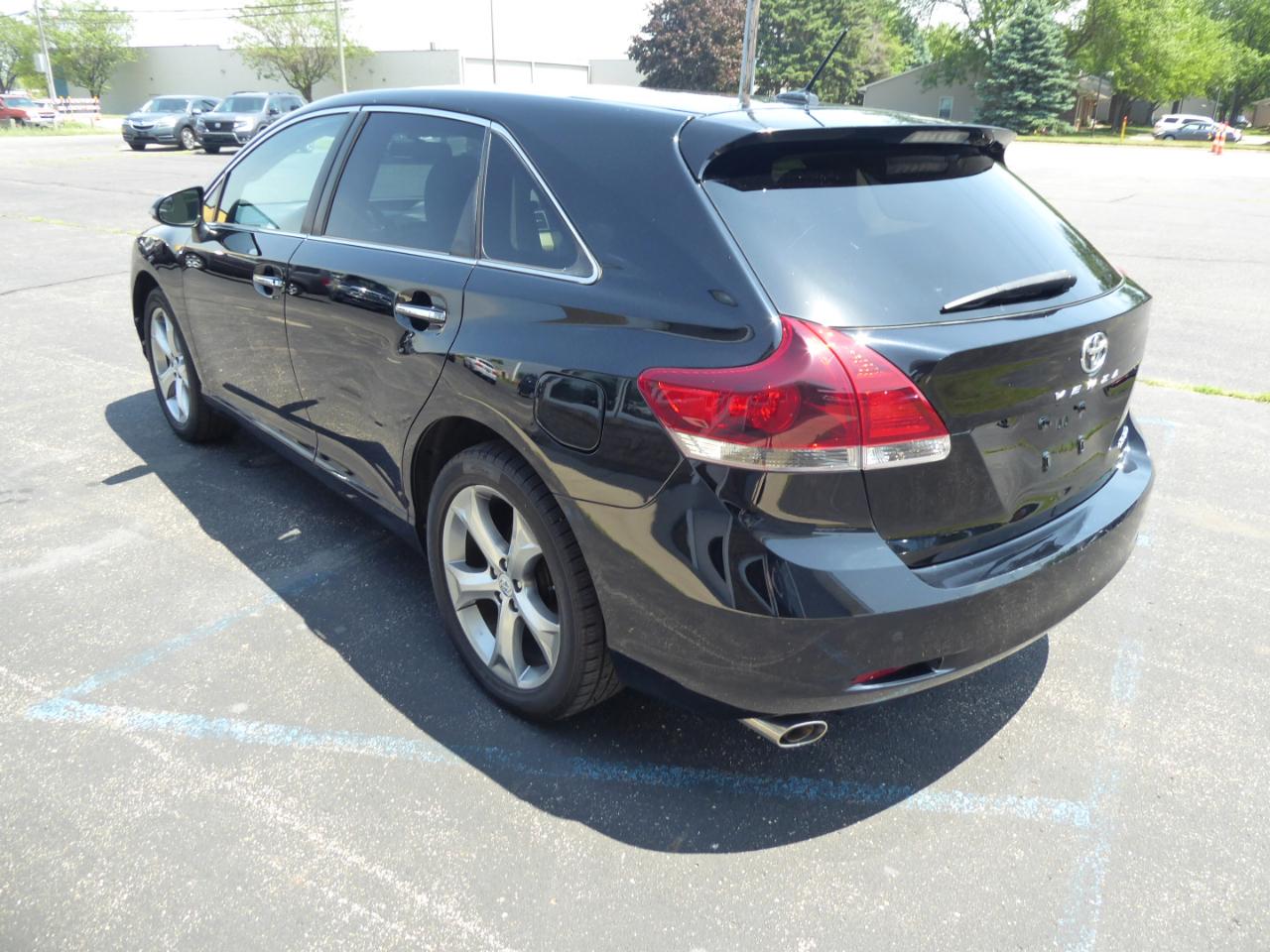 Toyota Venza XLE V6 AWD 2014