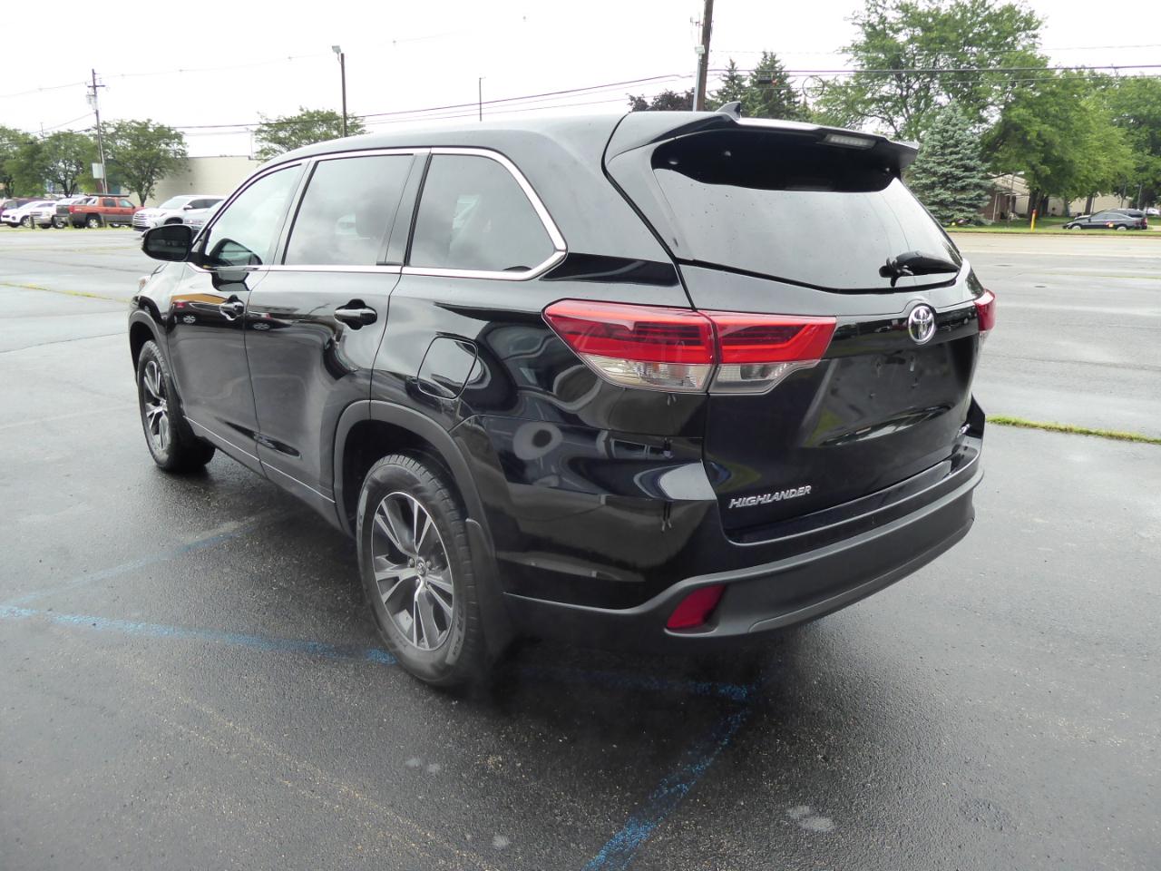 Toyota Highlander LE Plus AWD V6 2018