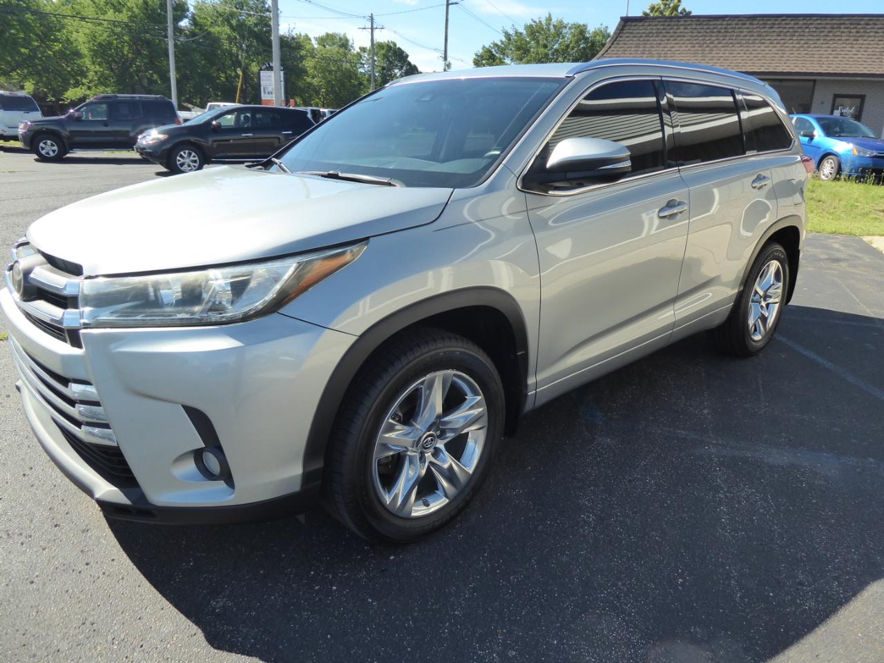 Toyota Highlander Limited AWD V6 2017