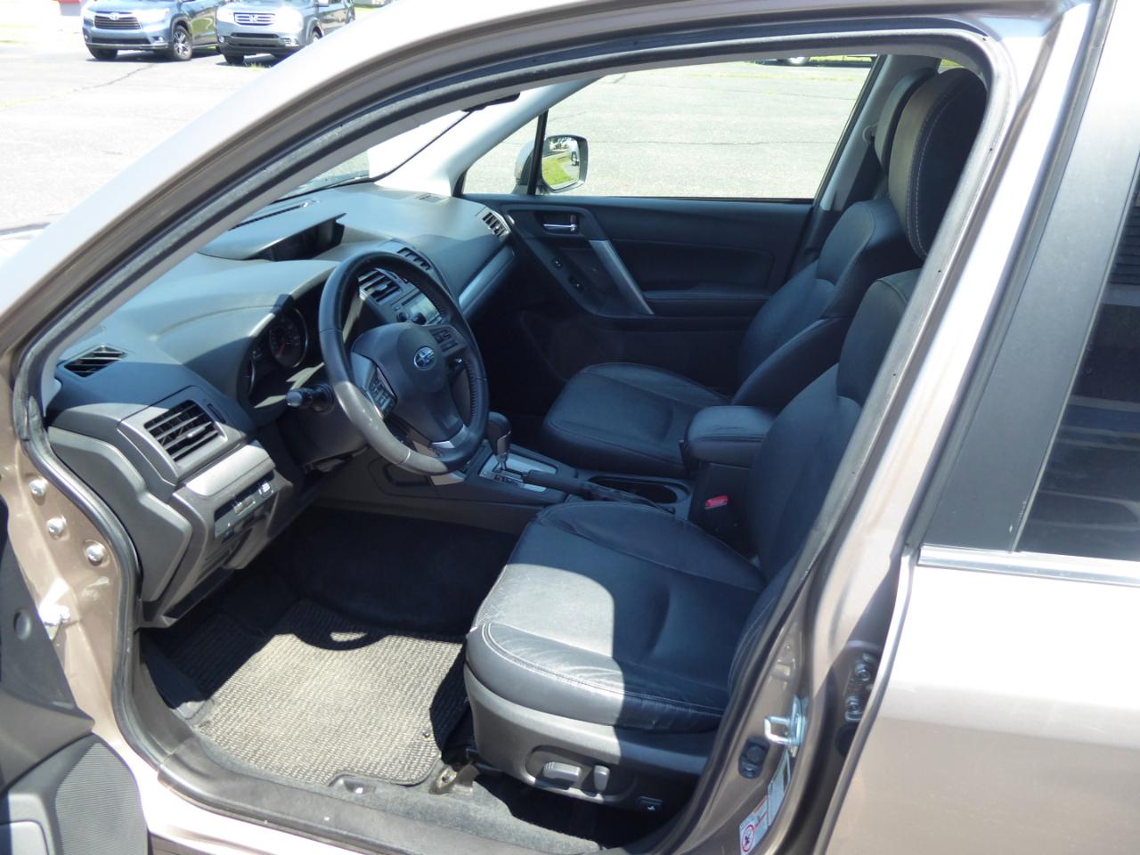 Subaru Forester 2.5i Limited 2014