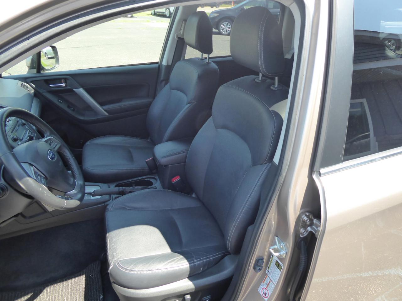Subaru Forester 2.5i Limited 2014