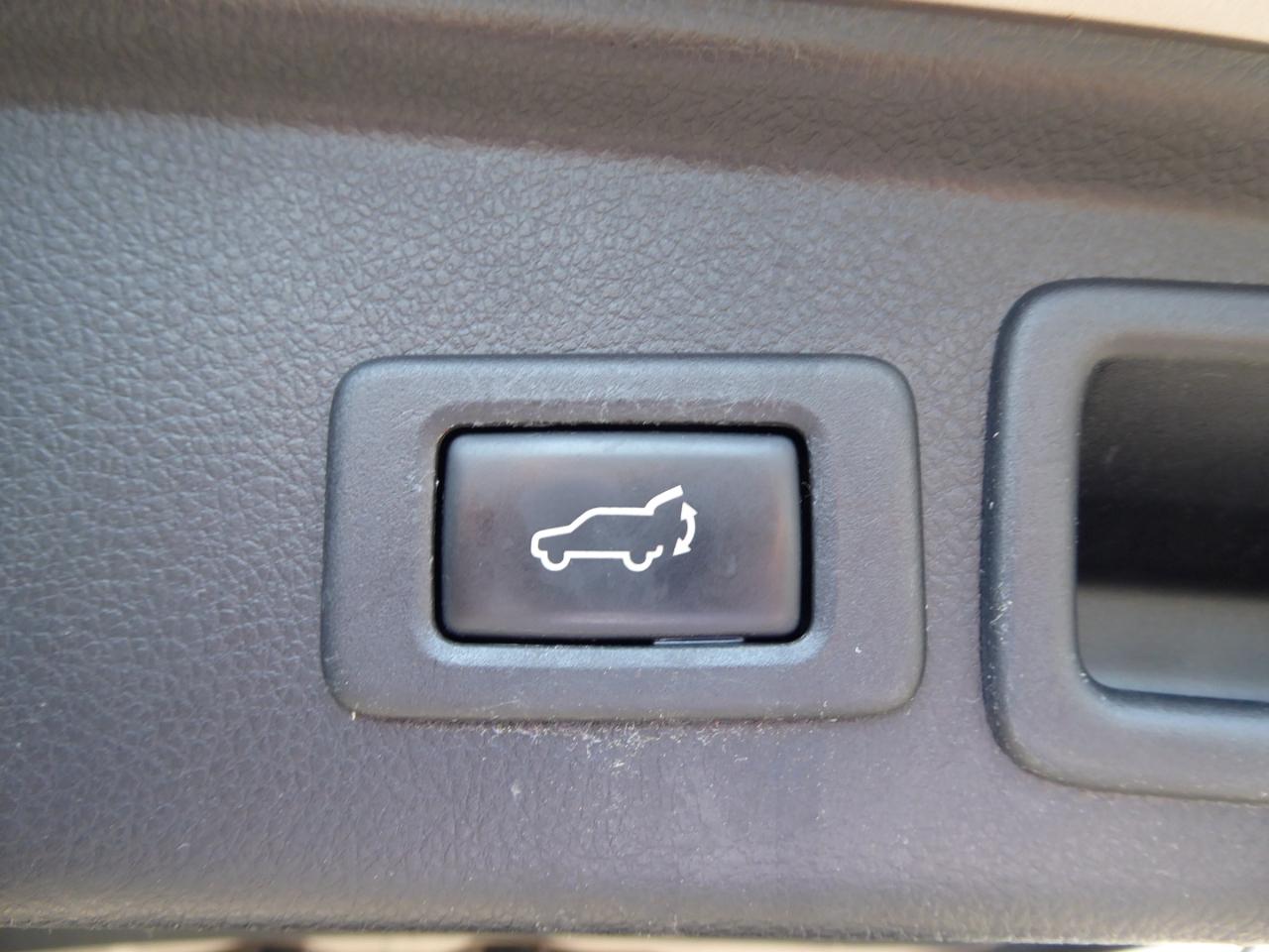 Subaru Forester 2.5i Limited 2014