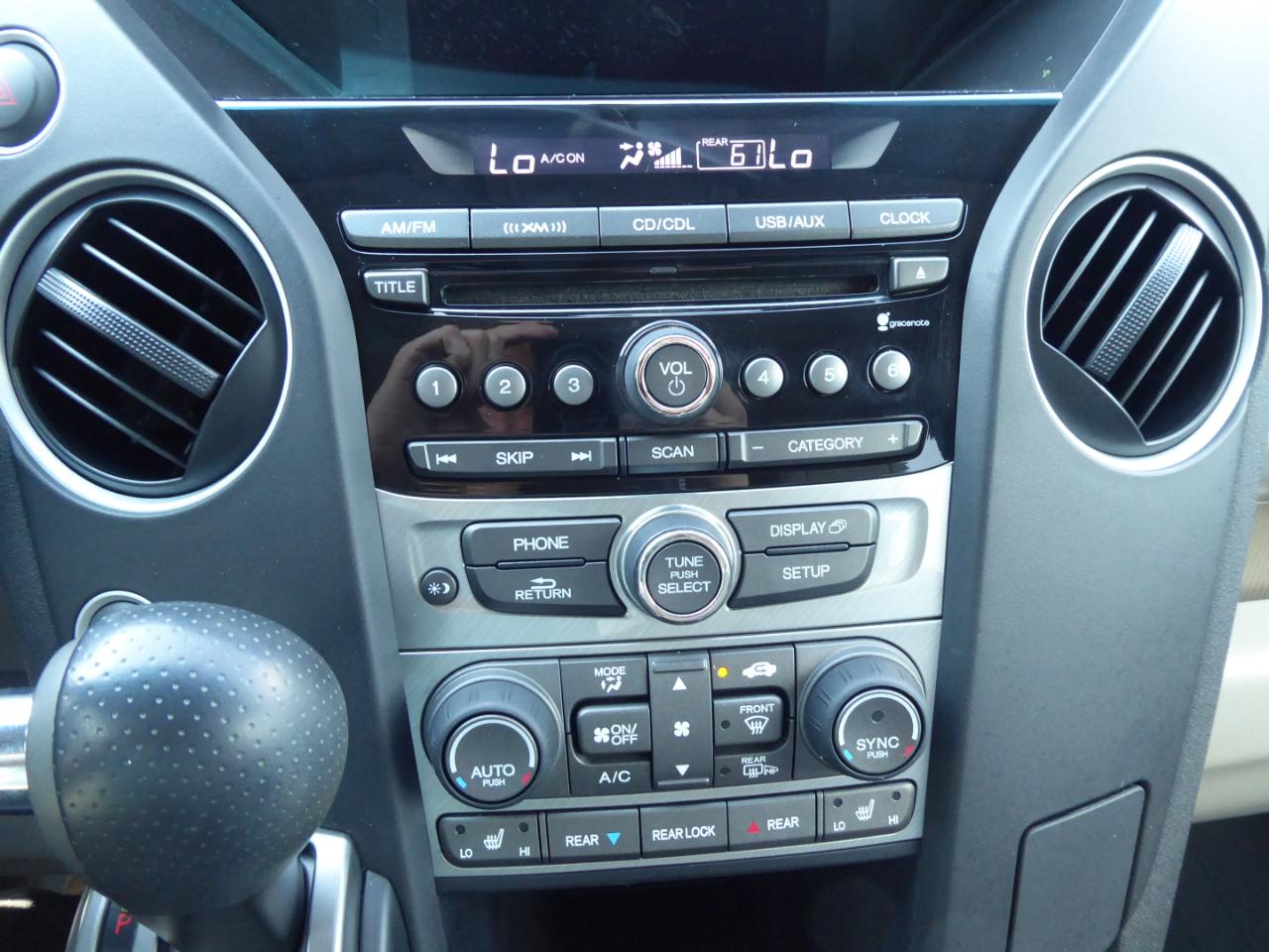 Honda Pilot EX-L 4WD 5-Spd AT 2012