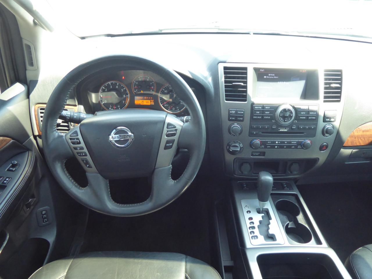 Nissan Armada Platinum 4WD 2014