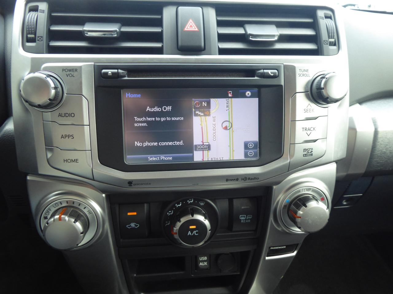 Toyota 4Runner SR5 4WD 2016