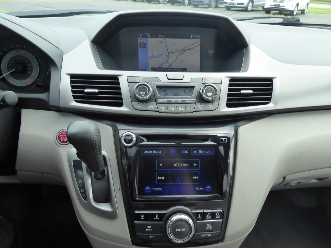 Honda Odyssey Touring Elite 2016