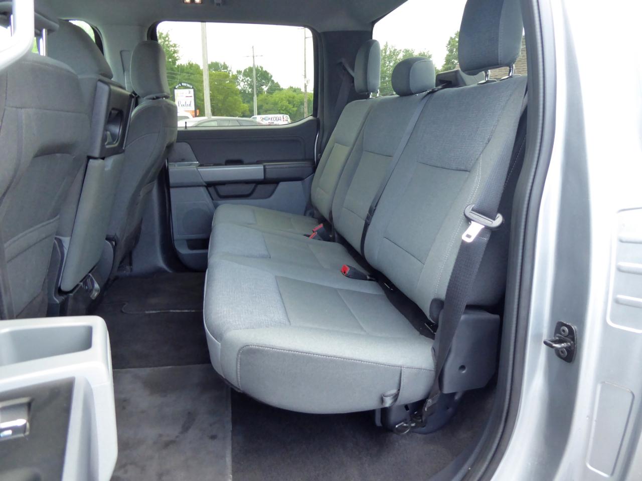 Ford F-150 XLT SuperCrew 4WD 2025