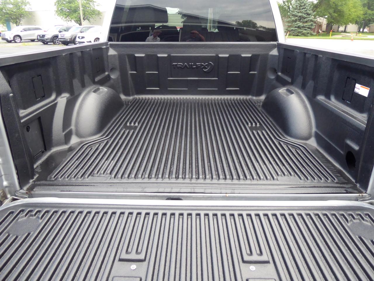 Ford F-150 XLT SuperCrew 4WD 2025
