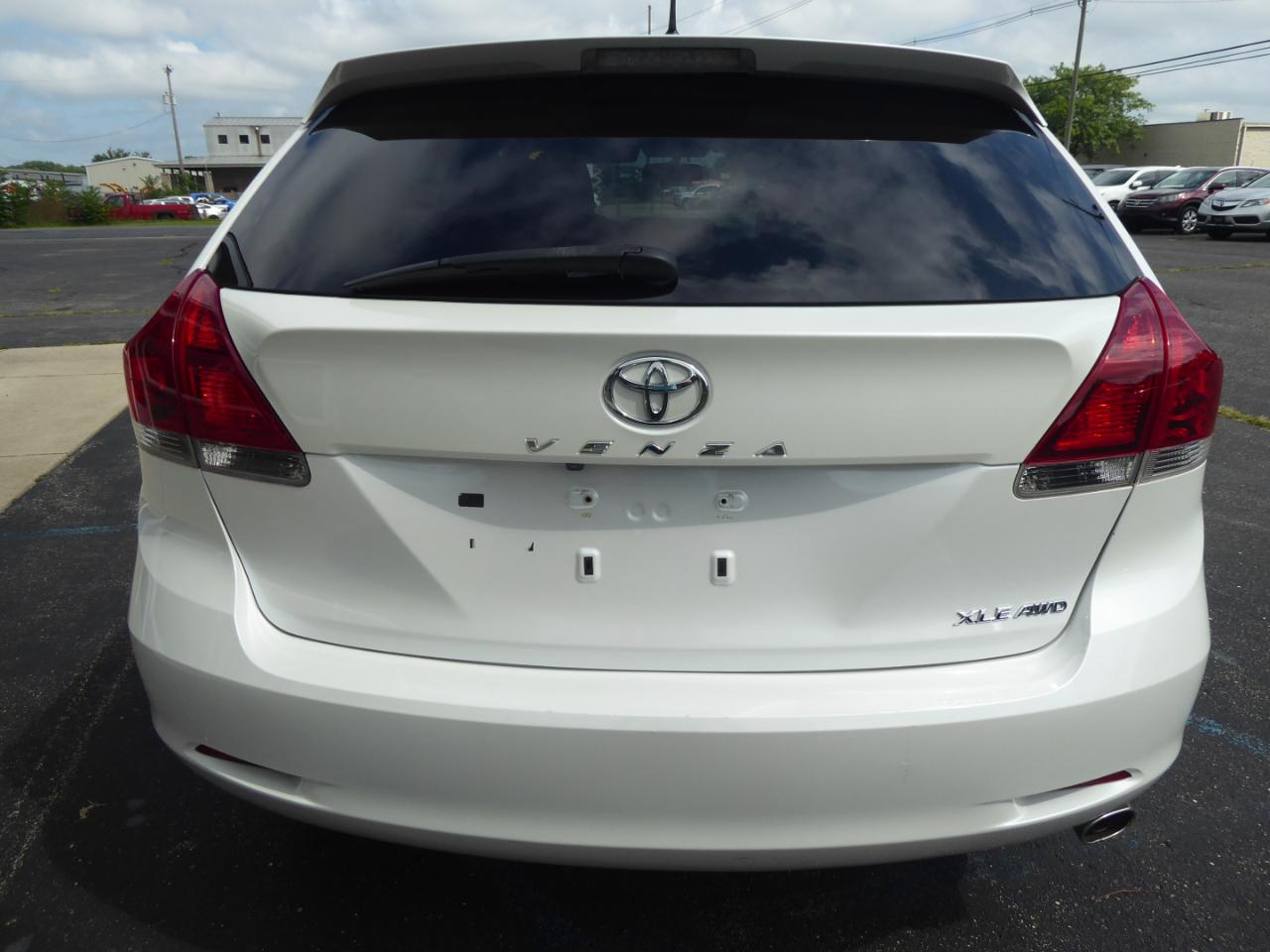 Toyota Venza XLE I4 AWD 2015