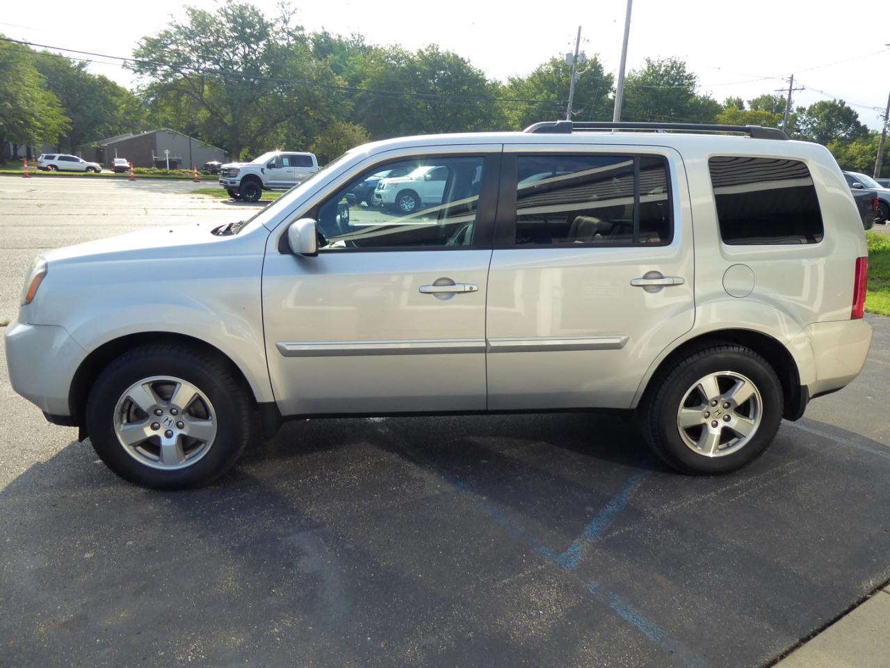 Honda Pilot EX-L 4WD 5-Spd AT with DVD 2011