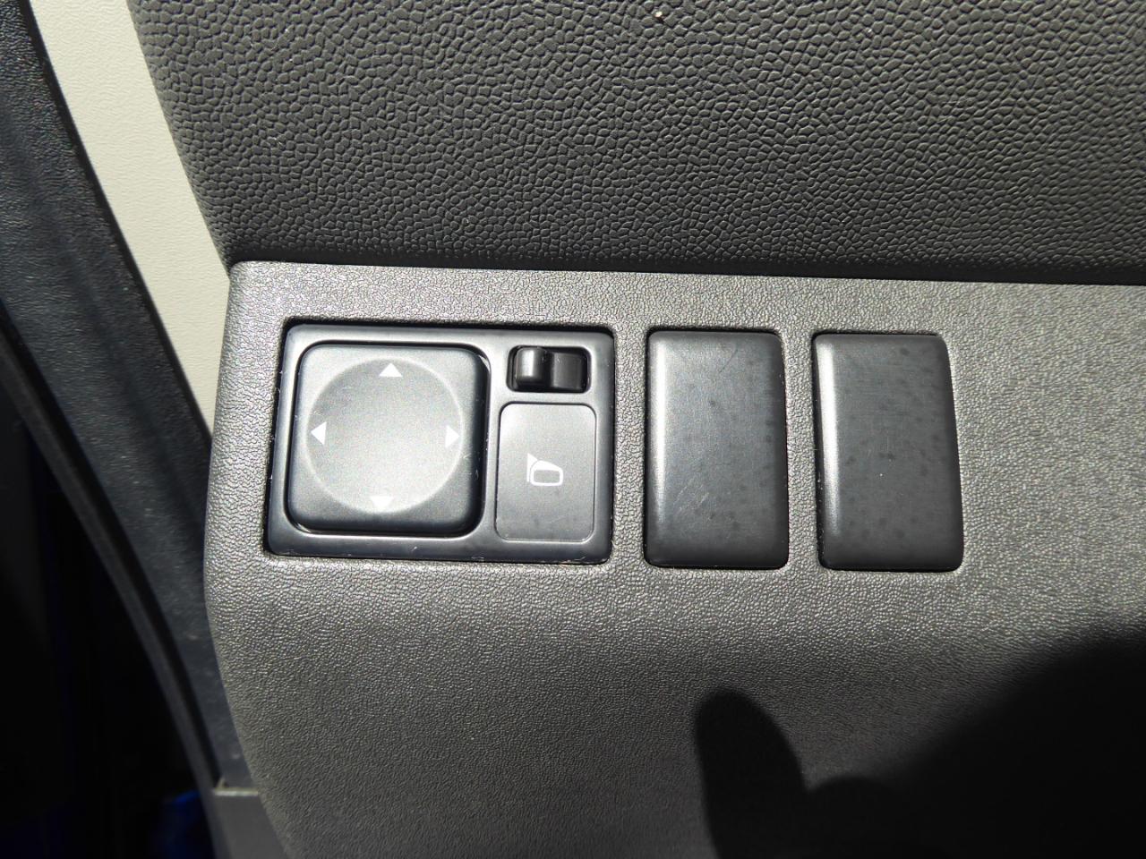 Nissan Xterra X 4WD 2014