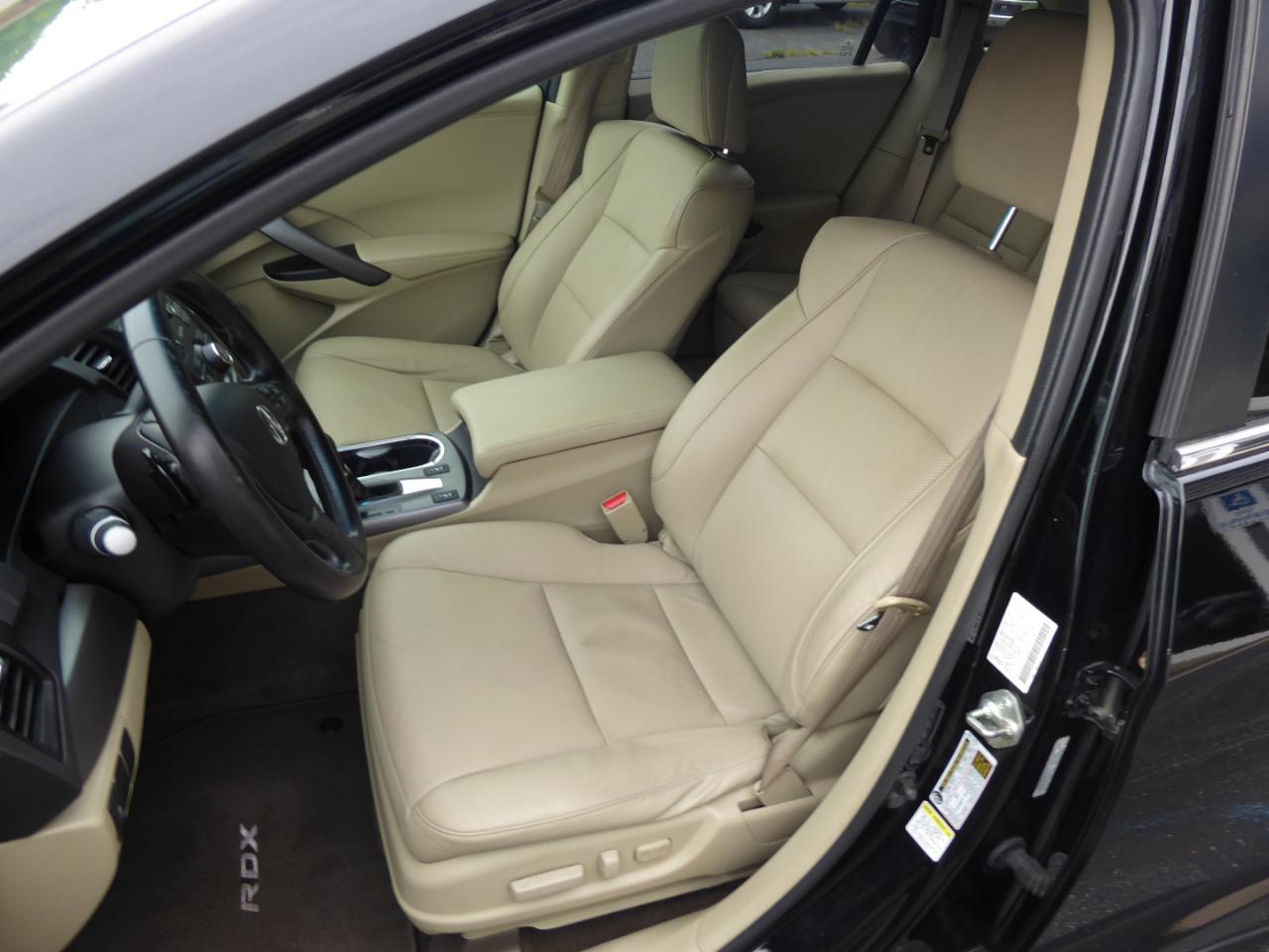 Acura RDX 6-Spd AT AWD 2015