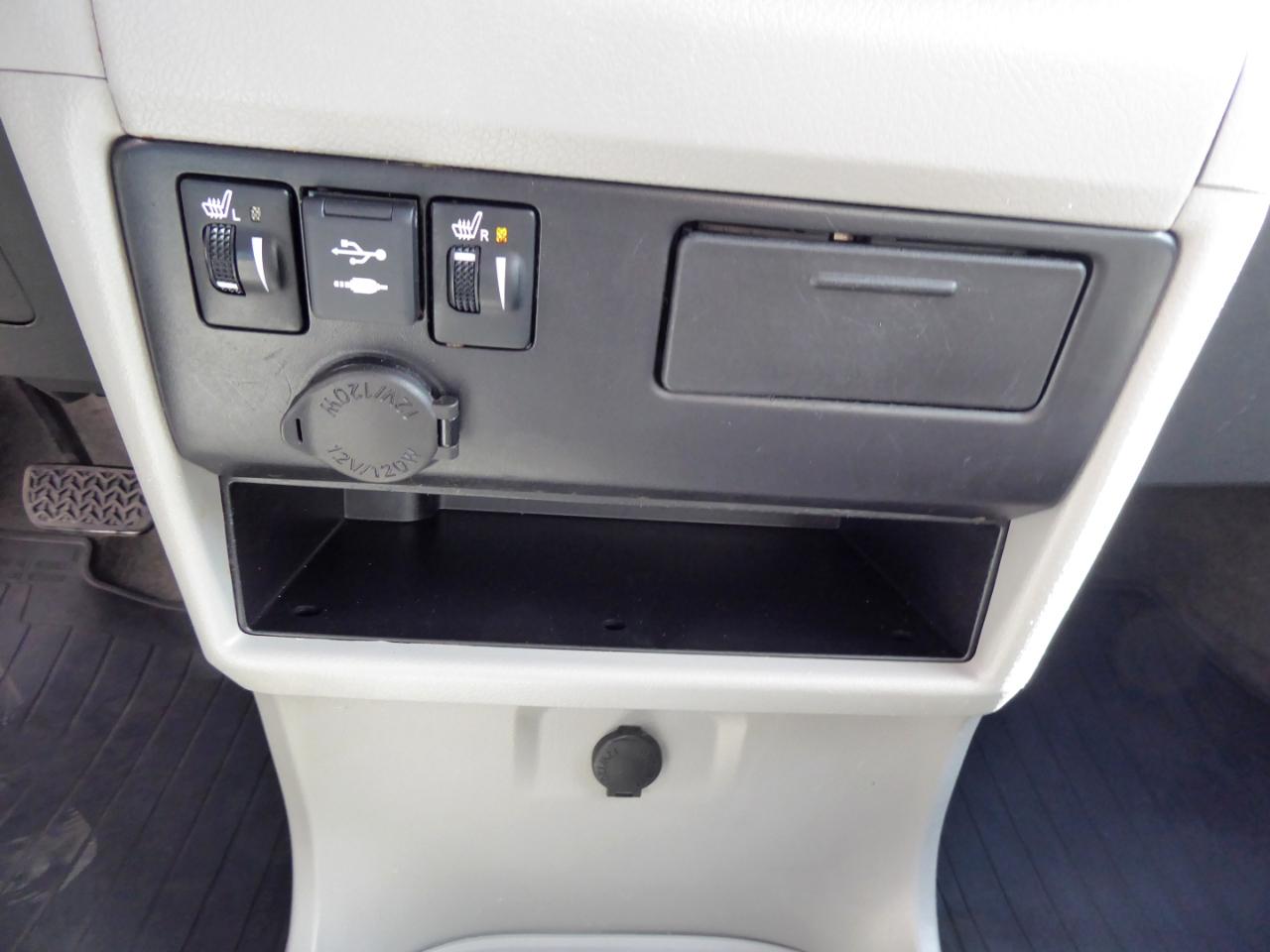 Toyota Sienna XLE 7-Passenger AWD 2018