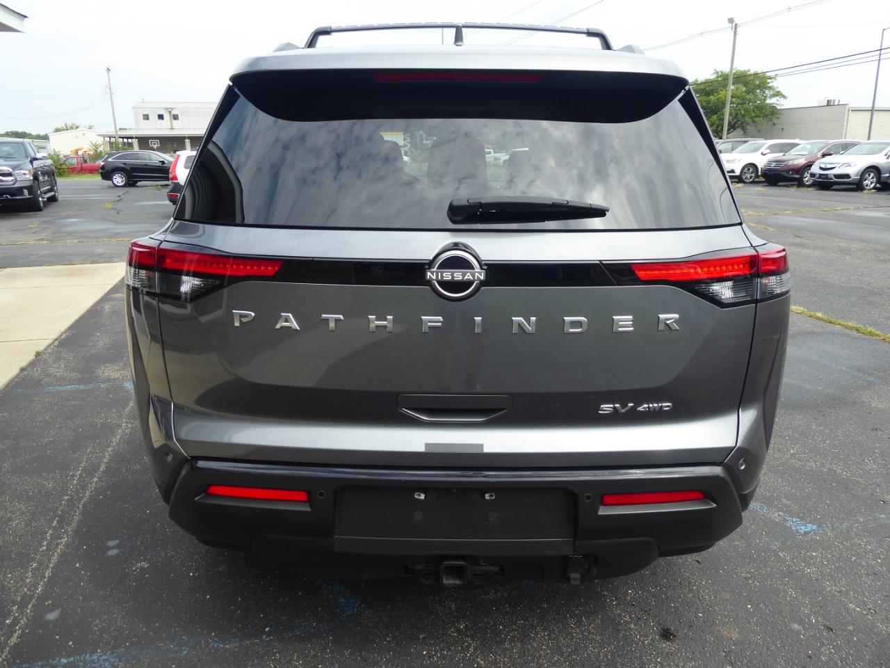 Nissan Pathfinder SV 4WD 2022