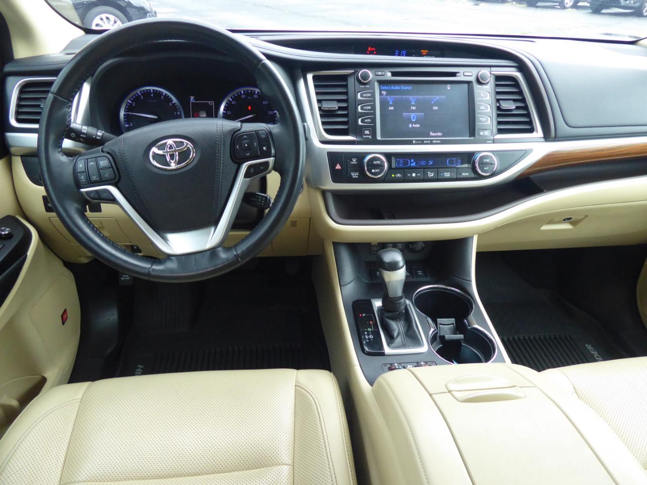 Toyota Highlander Limited AWD V6 2018