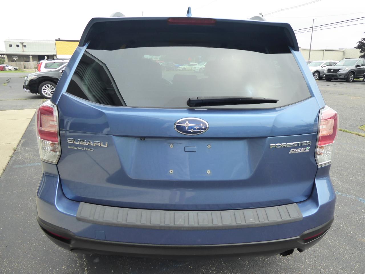 Subaru Forester 2.5i Limited 2017