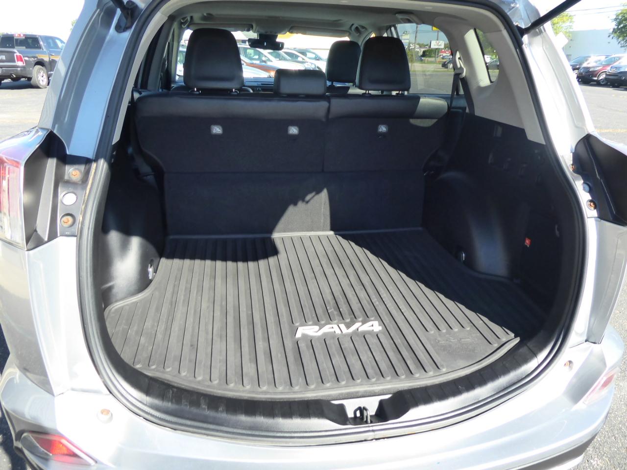 Toyota RAV4 Limited AWD 2016