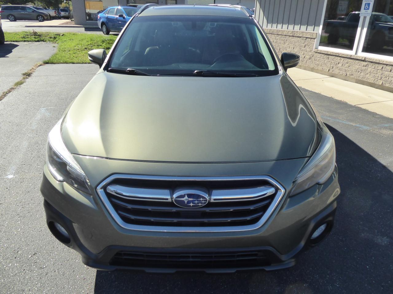 Subaru Outback 3.6R Touring 2019