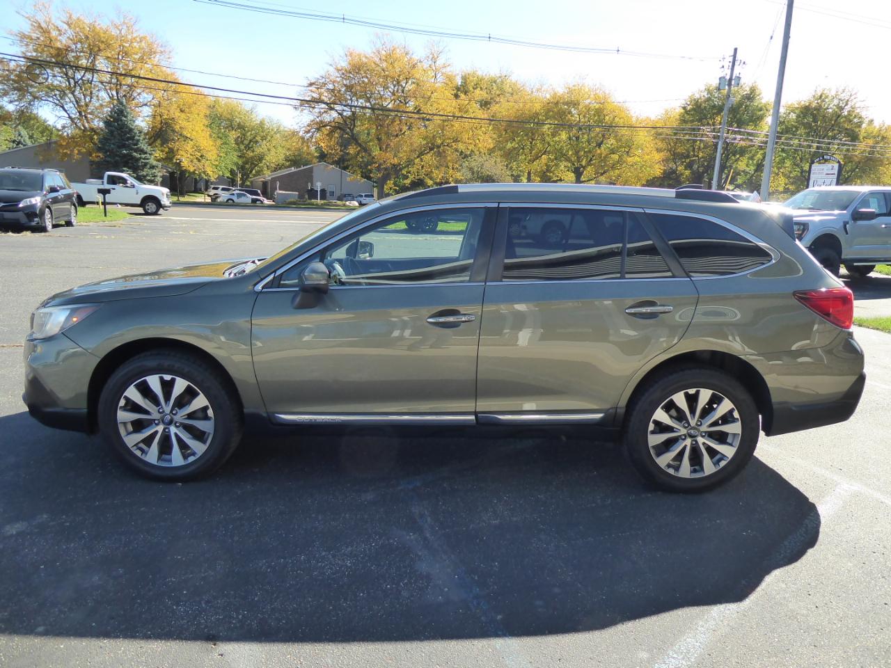 Subaru Outback 3.6R Touring 2019