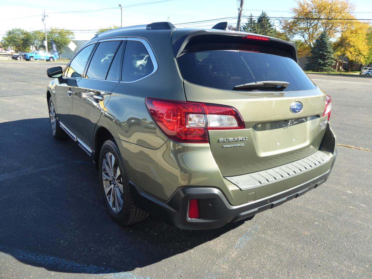 Subaru Outback 3.6R Touring 2019