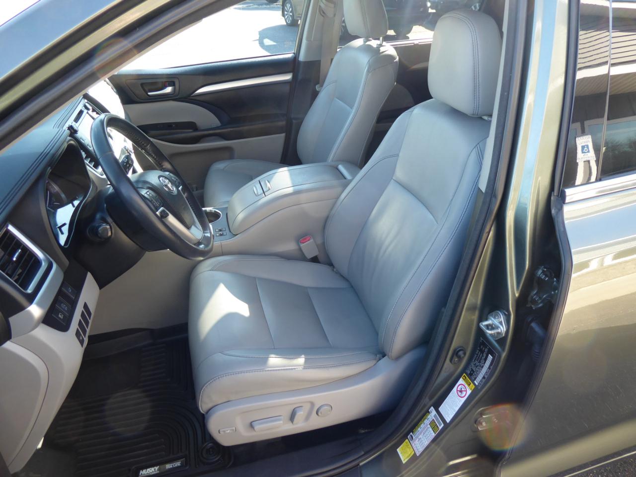 Toyota Highlander XLE AWD V6 2018